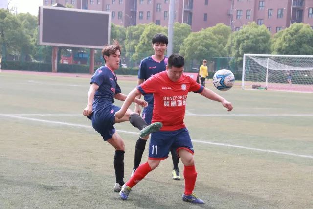 文班亚马不止参禅 还戴上了中国“福禄”葫芦