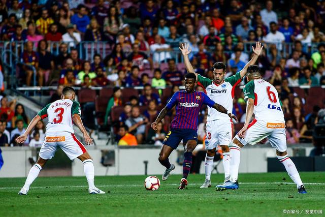 锡安26分库里33分 勇士惜负鹈鹕跌回西部第十